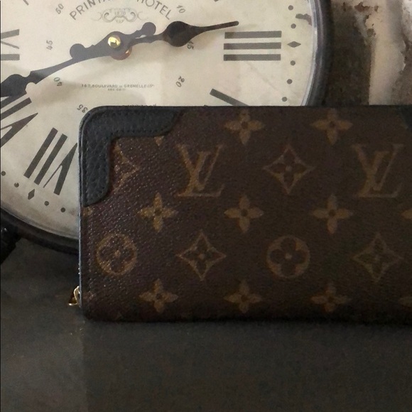 Meet your Posher, Jamie - Picture 1 of 1